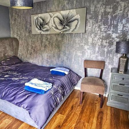 Private Double Room With Garden Ipswich Exterior photo